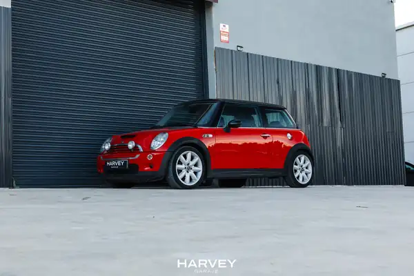 Mini Cooper S (R53), vendido por Harvey Garaje